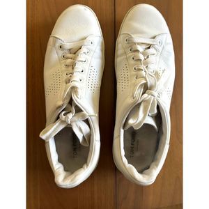 Tom Ford Men's Warwick Grained Leather Low-Top Sneakers, White